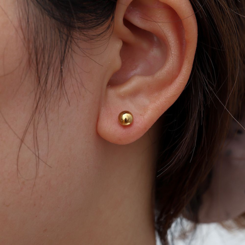 Dot Studs