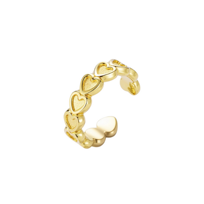 Kleine, subtiele hartjes earcuff van stainless steel