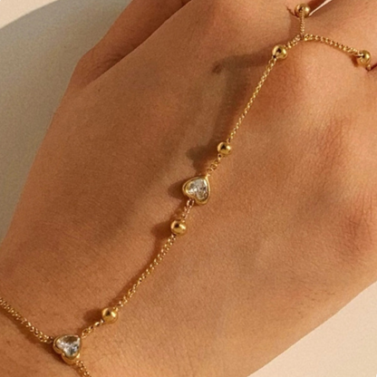 Strassy Love Handchain